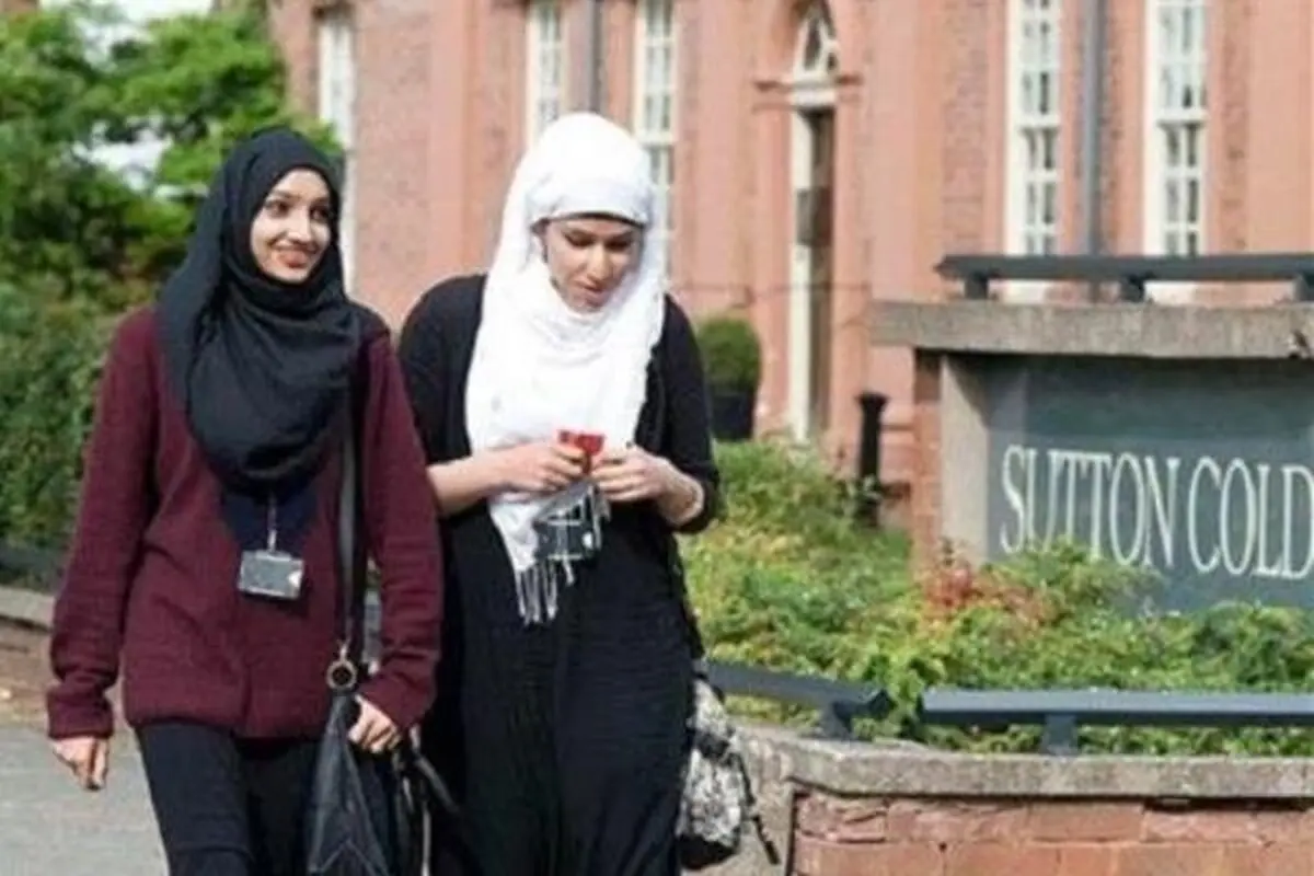 اسیدپاشی به یک دختر دانشجوی مسلمان در آمریکا