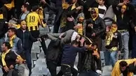 صحنه‌های وحشتناک از درگیری در دنیای فوتبال | هواداران آرژانتین با چاقو و سلاح سرد به جنگ پرداختند +ویدئو