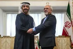 
گفتگوی تلفنی ظریف با وزیر خارجه امارات درباره تحولات منطقه‌ای
