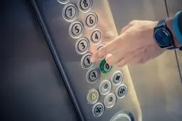 آیا استفاده از آسانسور می‌‌تواند باعث ابتلا به کرونا شود؟