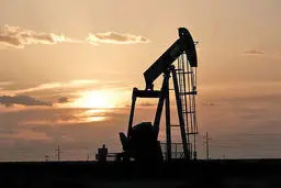 لایه‌های نفتی نفوذ کرونا
