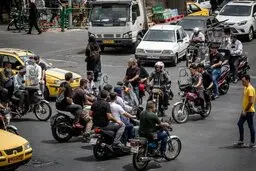 مردم‌فریبی به نام انقلاب | از شعار تا عمل چه فاصله‌ای است؟