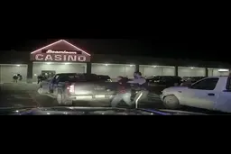 حمله پلیس کانادا به یک رهبر بومی کانادا + ویدئو