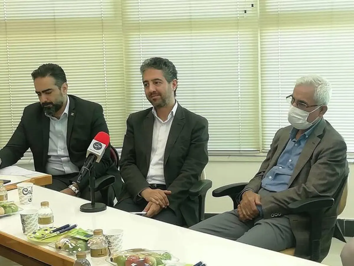 تا پایان سال به تناسب عرضه و تقاضا خودرو خواهیم رسید