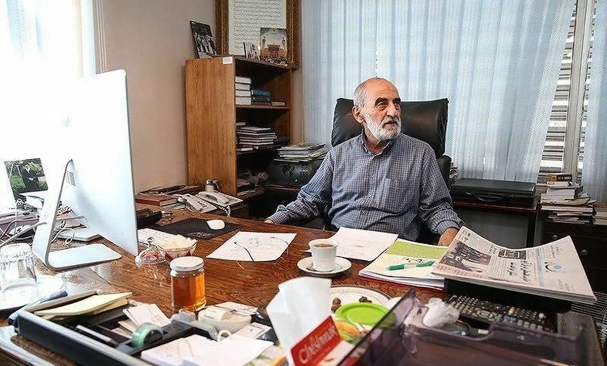 کیهان: سلبریتی‌هایی که از نوید افکاری حمایت می‌کنند، همگی سابقه همراهی با مفسدان اقتصادی دارند