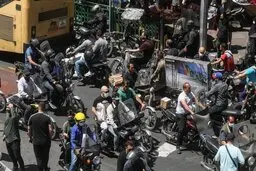  روزهای شلوغ تهران  با آغاز کسب و کارها