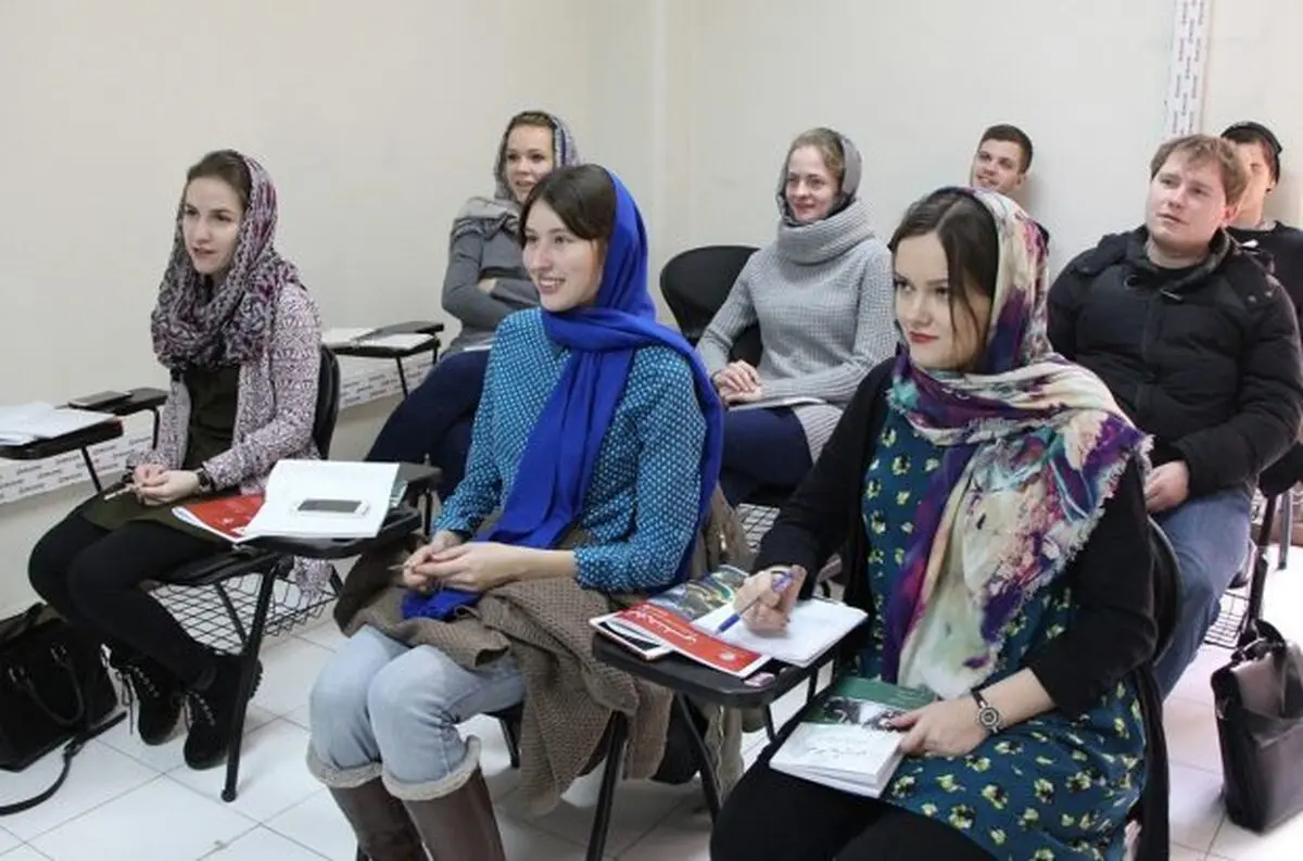  آیا دانشجویان خارجی تحت تزریق واکسن قرار می‌گیرند؟