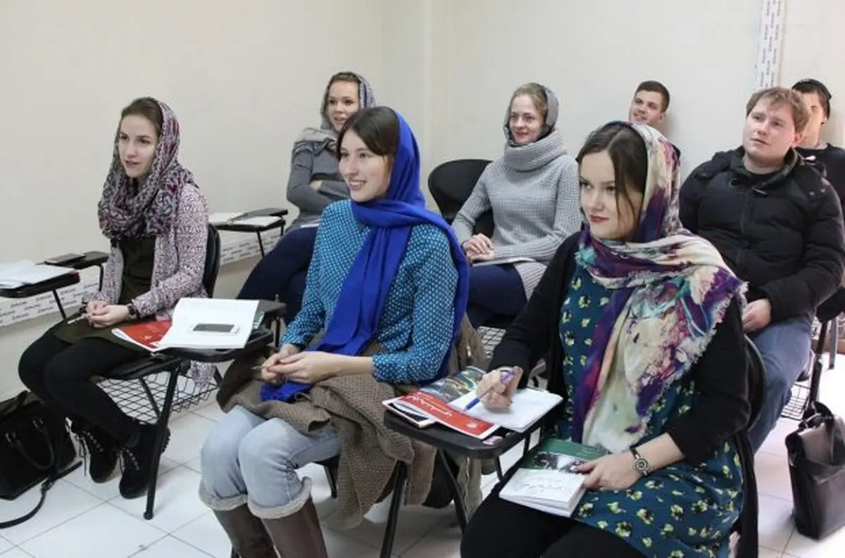 آیا دانشجویان خارجی تحت تزریق واکسن قرار می‌گیرند؟