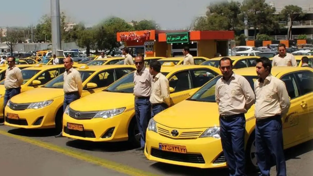 تاکسیرانی تهران: رانندگان تاکسی ۸۰ درصد درآمد خود را از دست داده‌اند/ دولت مابه‌التفاوت کرایه‌ها را در قالب یارانه تقبل کند