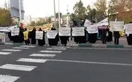 تجمع اعتراضی عده‌ای محدود مقابل سازمان فناوری اطلاعات ایران در اعتراض به موضوع فیلترشکن