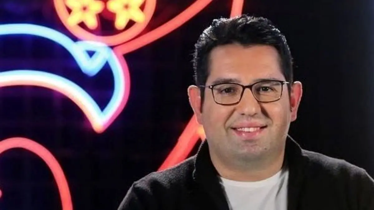  اظهارات نادرست مجری برنامه | محمدرضا احمدی باید عذرخواهی کند