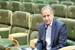 حمید حسینی: چند درصد از بازار‌های میلیارد دلاری را به دست آوردیم؟ | نقد حسینی٬ فعال اقتصادی در زمینه مباحث اقتصادی مناظرات