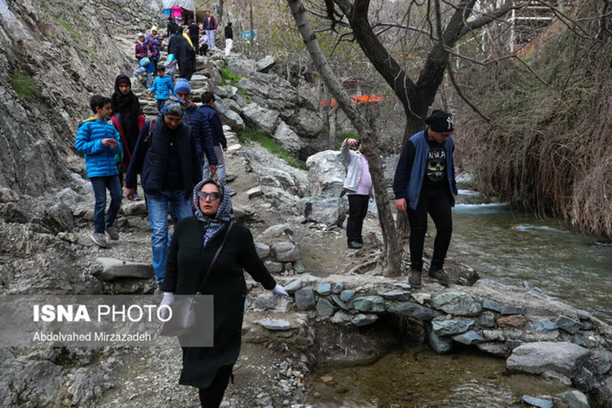 چرا آنها در خانه نمی‌مانند؟
