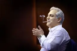 مدیری در دورهمیِ حاشیه‌ها!