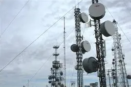 تحلیل سهم بازار اپراتورهای تلفن همراه در سال کرونا / همراه اول و رایتل رشد کردند