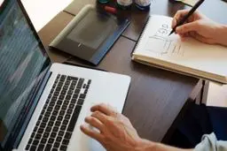 آمادگی برای دورکاری کارمندان در دروان کرونایی| سفر نروید