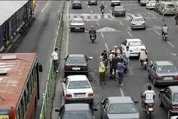 مرگ دلخراش عابر پیاده در اثر بی احتیاطی راننده در شهرستان طبس+ ویدئو
