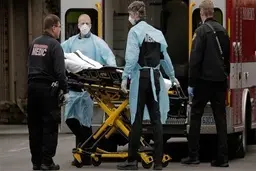 مرگ ۱۲۵۸ نفر در آمریکا بر اثر کرونا در ۲۴ ساعت گذشته