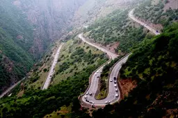 ترافیک در مبادی ورودی به مازندران پرحجم و سنگین است