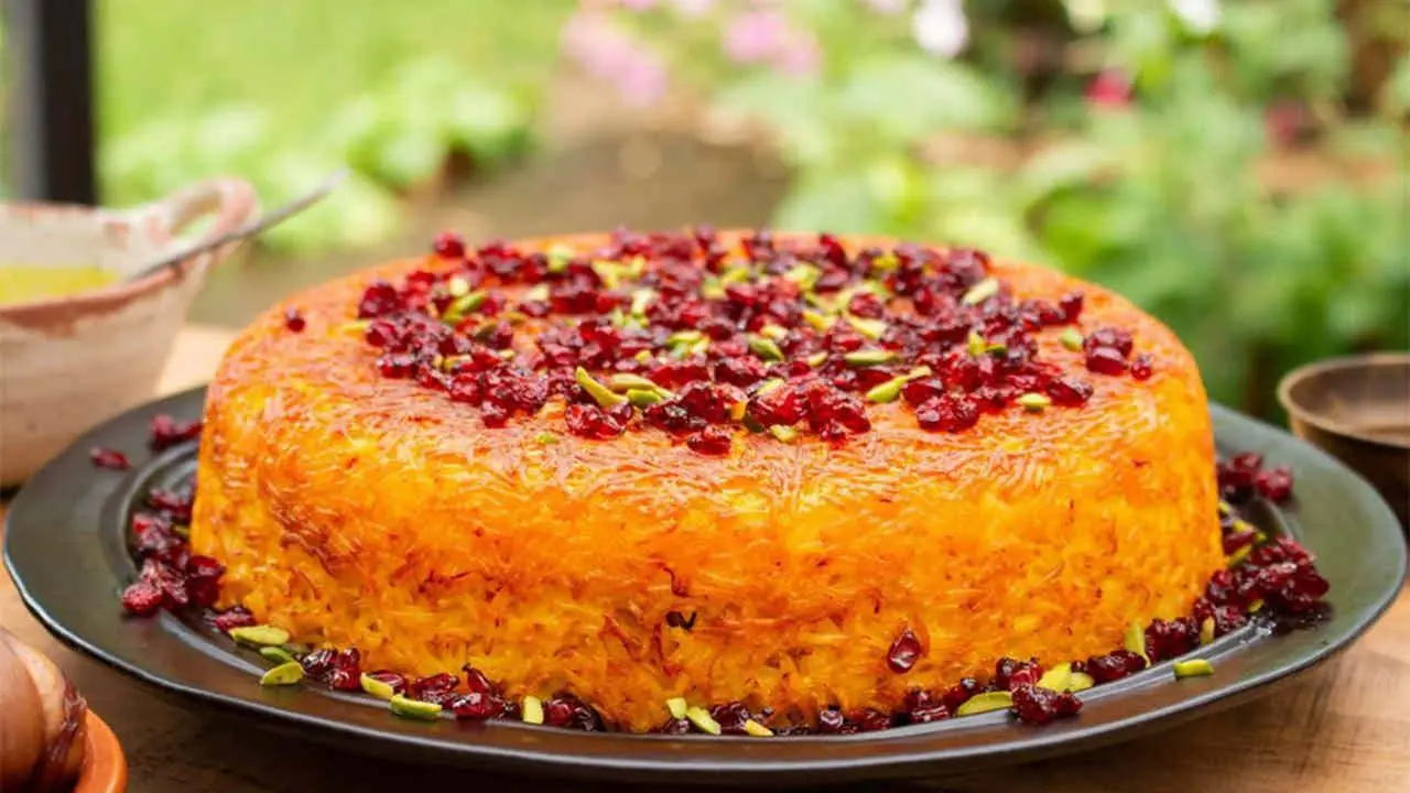 طرز تهیه ته چین مرغ | این ته چین ذره‌ای بوی تخم مرغ نمی‌ده +ویدئو