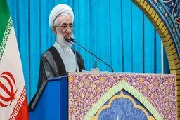 روزنامه اصولگرا: چگونه می‌توان انتظار انسجام داشت و همزمان تریبون نماز جمعه را به فردی داد که خانواده‌اش پرونده مالی دارند؟ | این تحقیر افکار عمومی است