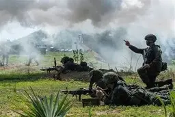 حمله ناگهانی تایلند به کامبوج؛ تنش‌ها در مرز بالا گرفت | تنش مرزی: گزارش‌ها از حمله گسترده تایلند به خاک کامبوج خبر می‌دهند