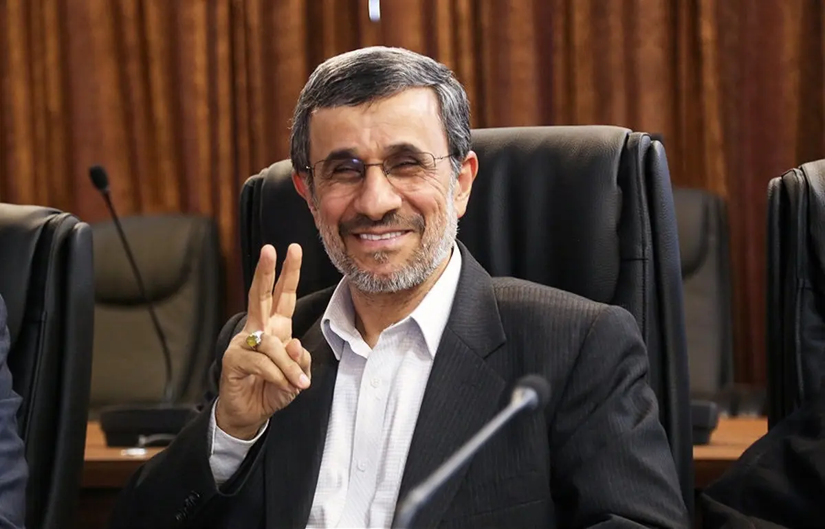 آقای رئيسی! پای احمدی نژاد كي به دادگاه باز مي‌شود؟