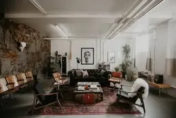 قالیشویی رو فراموش کن! | با این ترفند تمیز کردن فرش‌ها مثل آب خوردن میشه +ویدئو