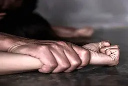 اقدام جنجالی برده جنسی برای فرار کردن از دست پسر عموی بی رحم | ماجرای ندا و پسرعموی متجاوزش + جزئیات