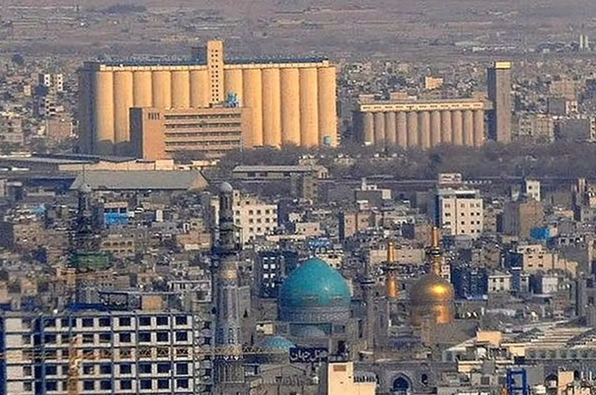 به مشهد نروید 