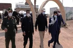 قالیباف جا پای احمدی نژاد می‌گذارد؟ 
