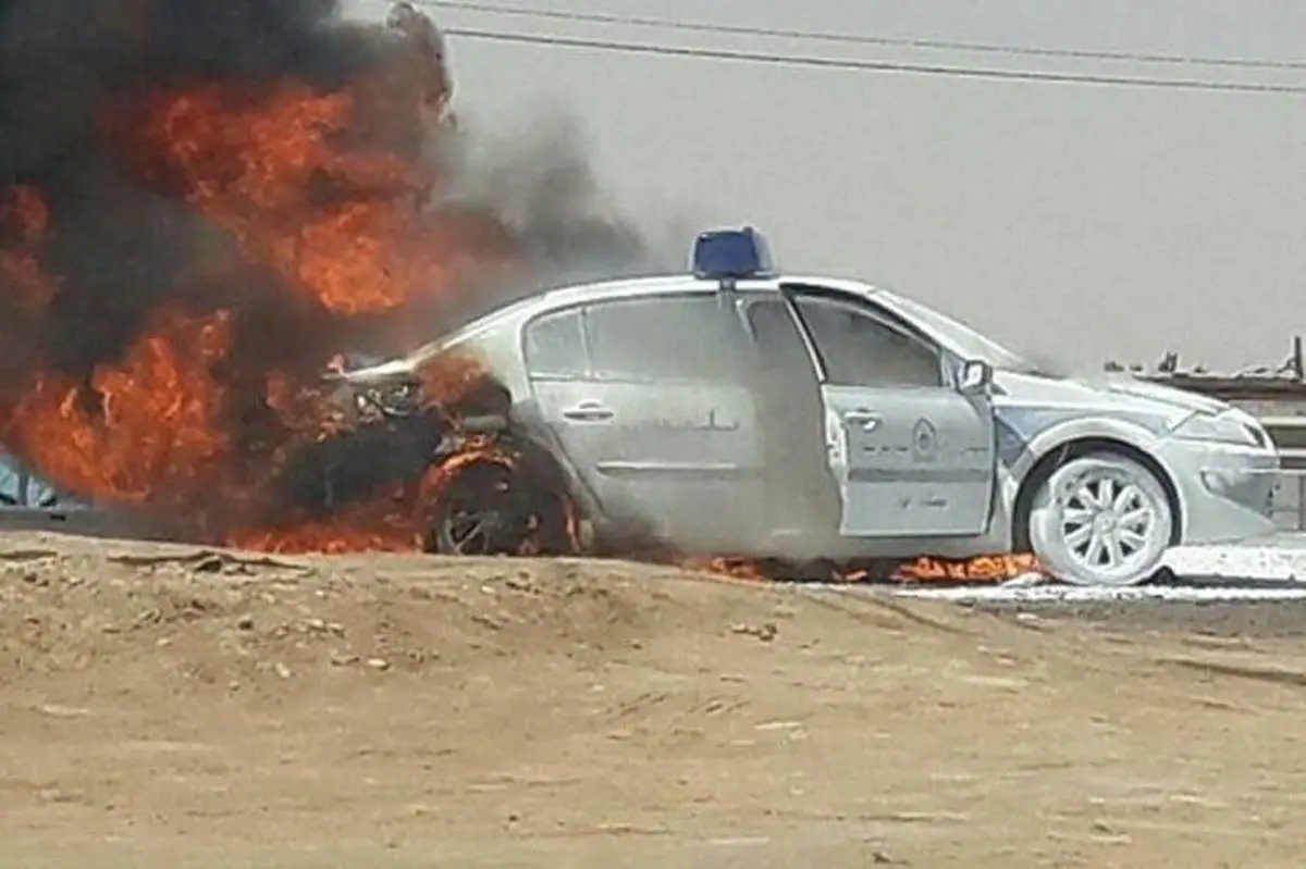خودرو پلیس در آتش سوخت |  جزئیات خسارات جانی و مالی 