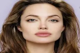 ورود ناگهانی بازیگر معروف هالیود به کافه‌ای در اوکراین+ویدیو