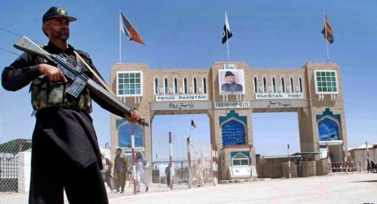 
پاکستان مرز خود را با افغانستان بست
