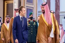 
 رایزنی مکرون و بن سلمان درباره ایران

