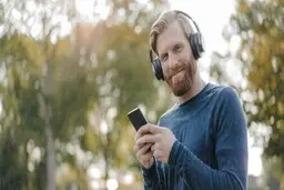 بهترین تلفن های همراه برای گوشی دادن به موسیقی