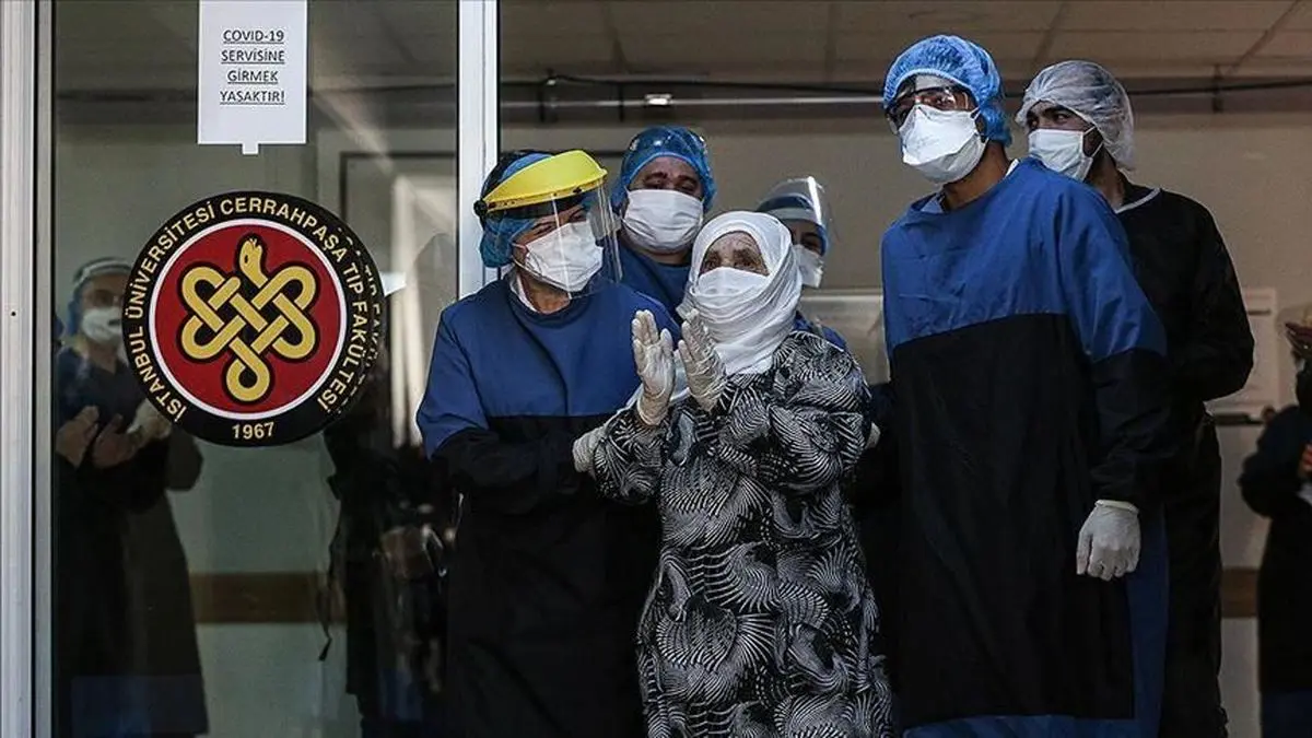 زن 93 ساله مبتلا به کرونا در استانبول بهبود یافت