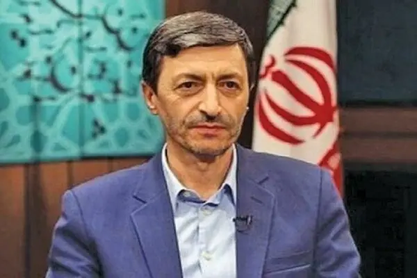  نذر سیگار برای زائران اربعین! | واکنش جالب پرویز فتاح نذری عجیب اربعین +ویدئو