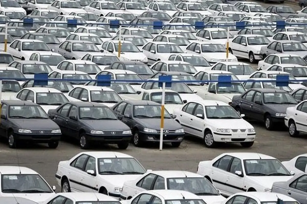 قیمت‌ها در بازار خودرو کاهش می‌یابد/کاهش ۱۰ تا ۴۰ میلیون تومانی