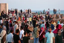 مردمی که از کرونا نمیترسند+عکس