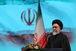 انتقاد تند محقق داماد از نظام اقتصادی کشور: دوگانه اقتصاد چپ و راست اهمیت ندارد، دوگانه اقتصاد با قاعده و بی‌قاعده مهم است