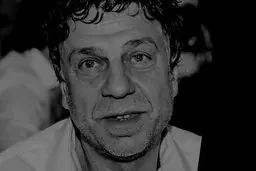 خودکشی پزشک فوتبالی که مبتلا به کرونا شده بود 