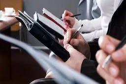 یک مقام امنیتی: ما به رسانه‌ها نگفتیم در مورد طرح اقتصادی دولت چه کلماتی به کار ببرند یا نبرند | توطئه شبکه‌های بیگانه است 