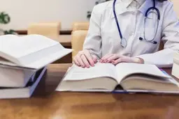 اعتراض جامعه پزشکی به دریافت حق عضویت نامتعارف در سازمان نظام پزشکی