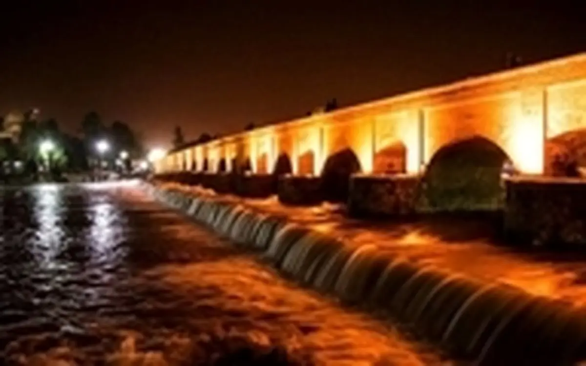 اگر آب زاینده رود منتقل نشود، اصفهان نیازمند انتقال آب نیست