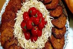 برای ناهار کوکو کدو سبز با سیب زمینی خام درست کن، محشر میشه | طرز تهیه کوکو کدو سبز با سیب زمینی خام ساده و خوشمزه