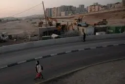 
 اسرائیل در حال ساخت شهرکی بزرگ در فرودگاه قدیمی بیت‌المقدس
