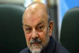وزیر اسبق بهداشت به دلیل سقوط از ارتفاع در بیمارستان بستری شد 