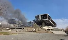 اصابت موشک به ورزشگاه آزادی تهران 