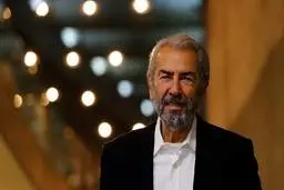 خداحافظی فرامرز قریبیان از بازیگری و دیدار صمیمانه و عجیب با گوگوش در خارج از کشور + عکس